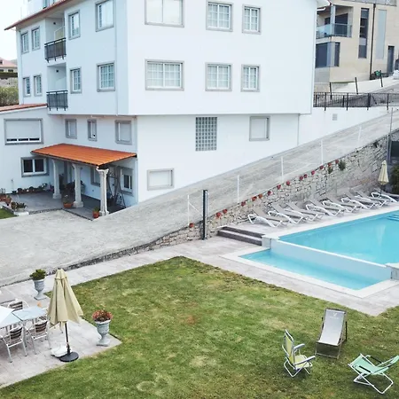 Апартаменты Avenida Areas Ii *